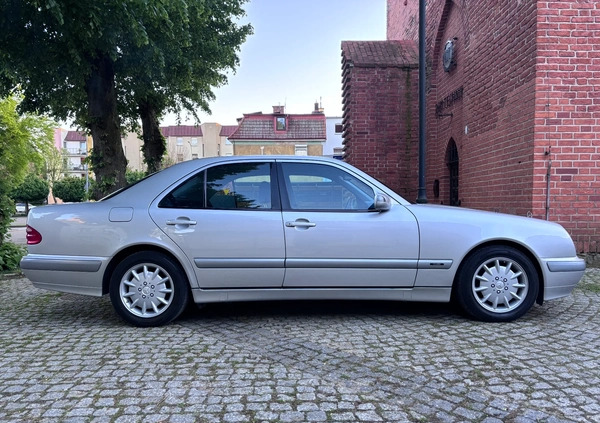 Mercedes-Benz Klasa E cena 29900 przebieg: 176650, rok produkcji 2000 z Lębork małe 352